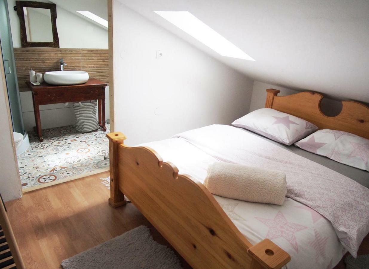 Apartment Ernestova Hisa Lokve Ngoại thất bức ảnh